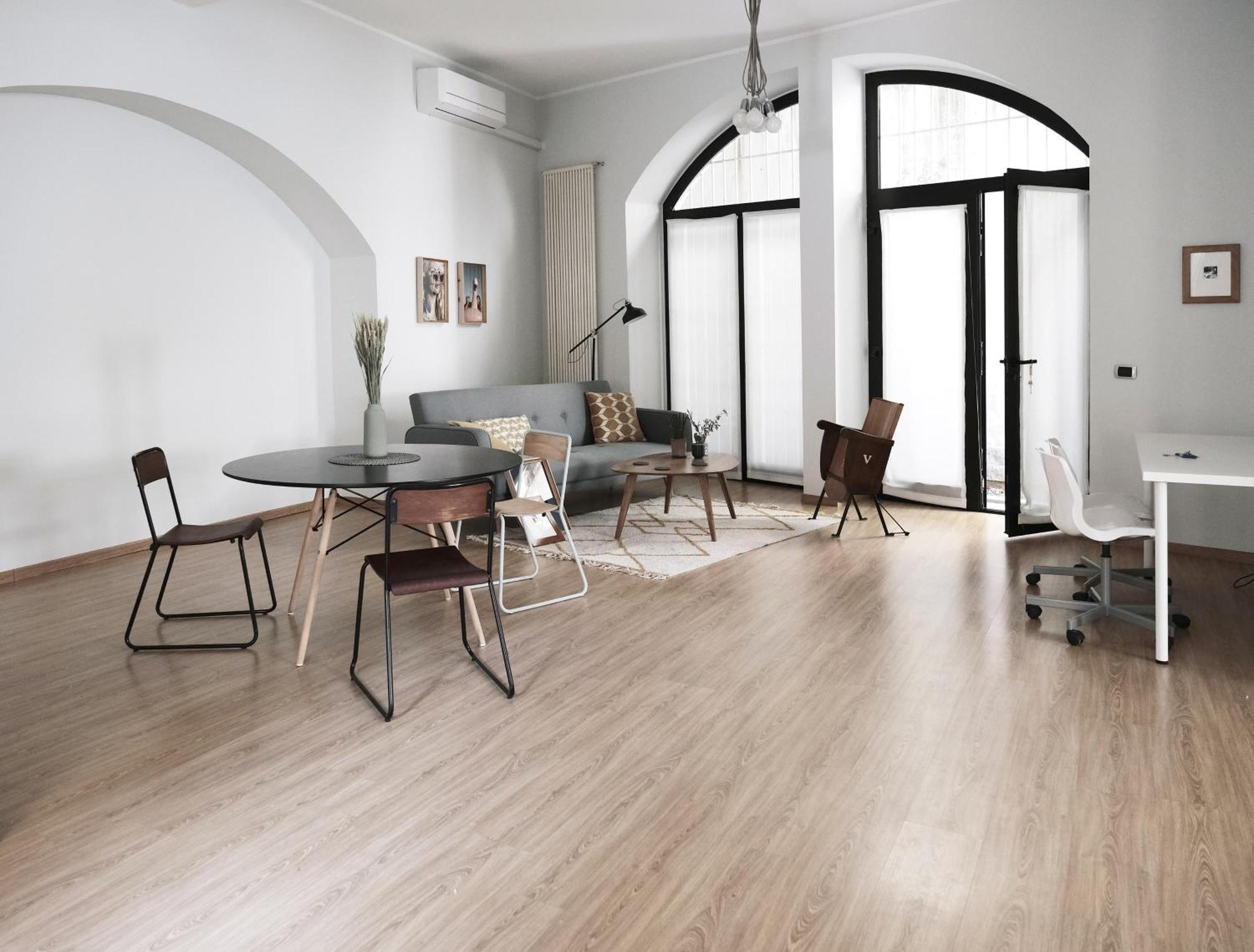 Comecasa Bright Terraced Apartment In Porta Romana Vicino Clinica Mangiagalli มิลาน ภายนอก รูปภาพ