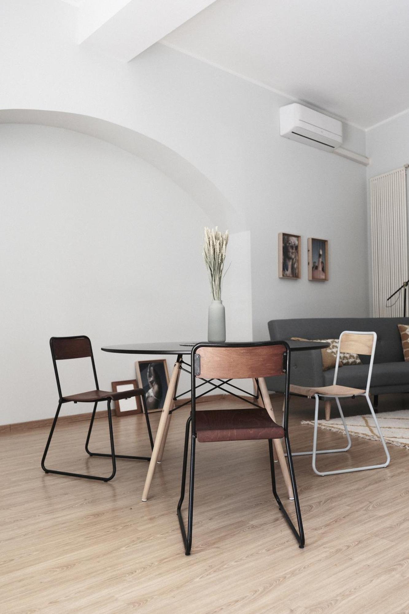 Comecasa Bright Terraced Apartment In Porta Romana Vicino Clinica Mangiagalli มิลาน ภายนอก รูปภาพ
